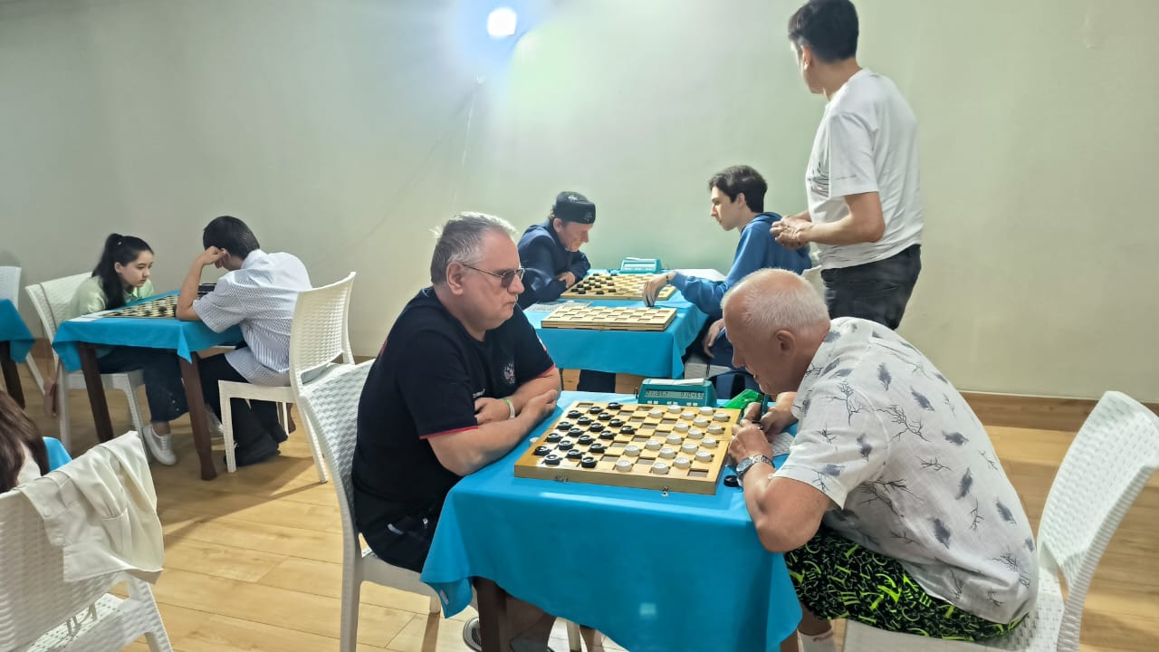 Шашисты ВФСС приближаются к финальным играм Чемпионата и Первенства Мира по стоклеточным шашкам в Турции